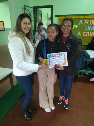 Escola Padre Gerson Galvino de Laranjeiras entrega Certificados e Medalhas aos Alunos Pelo 1Âº Lugar no IDEB 2024